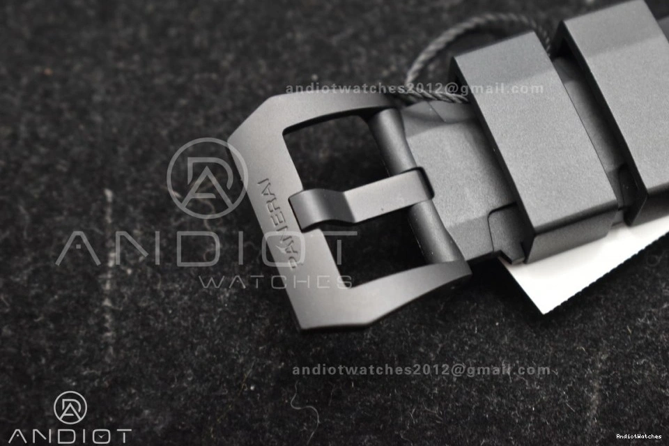 Clone FashionForward Dial Carbotech on Edition Strap VSF Best P.900 42mm PAM2231 Rubber 989 Black 0204